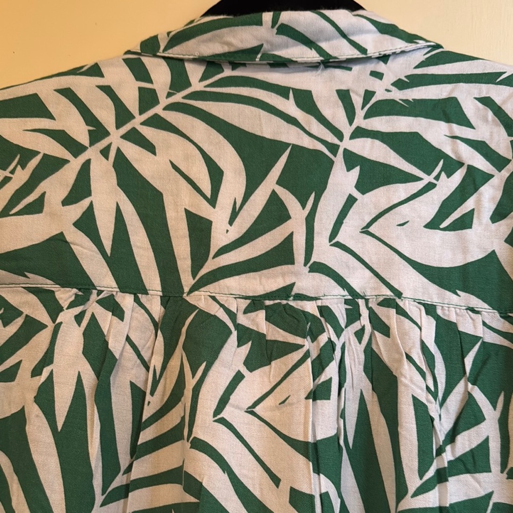 JANE&DELANCEY Green&White FERN Print Top NWT SZ S Casual Beach Resort Cruise - Picture 7 of 7